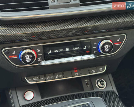 Серый Ауди SQ5, объемом двигателя 3 л и пробегом 108 тыс. км за 29900 $, фото 19 на Automoto.ua