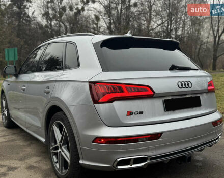 Сірий Ауді SQ5, об'ємом двигуна 3 л та пробігом 45 тис. км за 25999 $, фото 5 на Automoto.ua