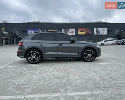 Серый Ауди SQ5, объемом двигателя 3 л и пробегом 39 тыс. км за 46990 $, фото 7 на Automoto.ua