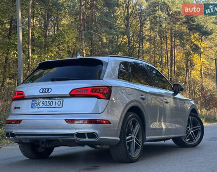 Серый Ауди SQ5, объемом двигателя 3 л и пробегом 42 тыс. км за 27100 $, фото 26 на Automoto.ua