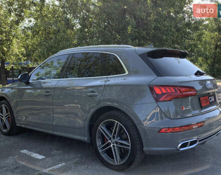 Сірий Ауді SQ5, об'ємом двигуна 3 л та пробігом 69 тис. км за 41999 $, фото 17 на Automoto.ua