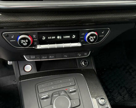 Сірий Ауді SQ5, об'ємом двигуна 3 л та пробігом 159 тис. км за 29999 $, фото 30 на Automoto.ua