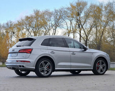 Ауди SQ5 2018 в Теплике на Automoto.ua Серый Ауди SQ5, объемом двигателя 3 л и пробегом 134 тыс. км за 27200 $, фото 16 на Automoto.ua
