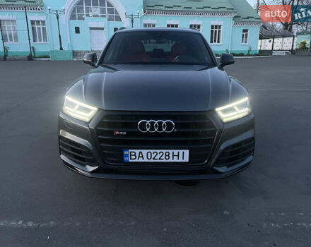Серый Ауди SQ5, объемом двигателя 3 л и пробегом 59 тыс. км за 35900 $, фото 2 на Automoto.ua