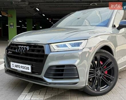Серый Ауди SQ5, объемом двигателя 3 л и пробегом 67 тыс. км за 33490 $, фото 3 на Automoto.ua
