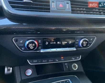 Сірий Ауді SQ5, об'ємом двигуна 3 л та пробігом 69 тис. км за 43000 $, фото 28 на Automoto.ua