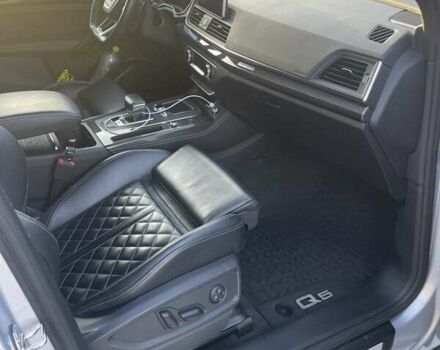 Серый Ауди SQ5, объемом двигателя 3 л и пробегом 108 тыс. км за 37000 $, фото 9 на Automoto.ua
