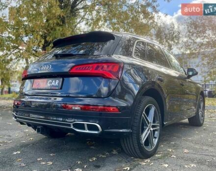 Серый Ауди SQ5, объемом двигателя 3 л и пробегом 98 тыс. км за 34999 $, фото 3 на Automoto.ua