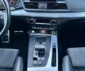 Сірий Ауді SQ5, об'ємом двигуна 3 л та пробігом 79 тис. км за 49499 $, фото 26 на Automoto.ua