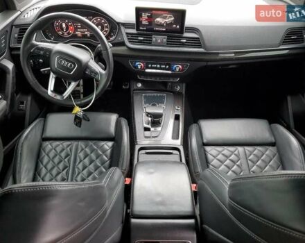 Сірий Ауді SQ5, об'ємом двигуна 3 л та пробігом 135 тис. км за 11500 $, фото 7 на Automoto.ua