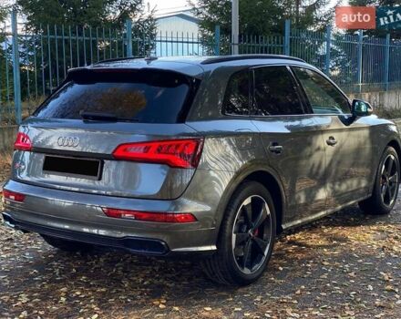 Сірий Ауді SQ5, об'ємом двигуна 3 л та пробігом 69 тис. км за 43000 $, фото 4 на Automoto.ua