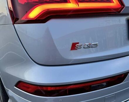 Сірий Ауді SQ5, об'ємом двигуна 3 л та пробігом 79 тис. км за 49499 $, фото 28 на Automoto.ua
