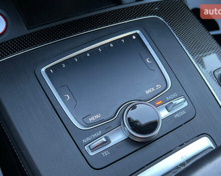 Сірий Ауді SQ5, об'ємом двигуна 3 л та пробігом 72 тис. км за 43700 $, фото 18 на Automoto.ua