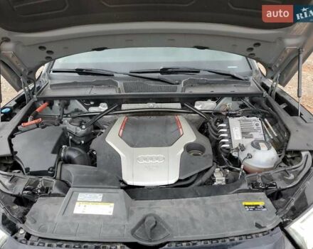 Сірий Ауді SQ5, об'ємом двигуна 3 л та пробігом 135 тис. км за 11500 $, фото 11 на Automoto.ua