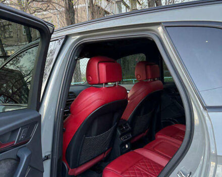 Сірий Ауді SQ5, об'ємом двигуна 3 л та пробігом 68 тис. км за 32800 $, фото 29 на Automoto.ua