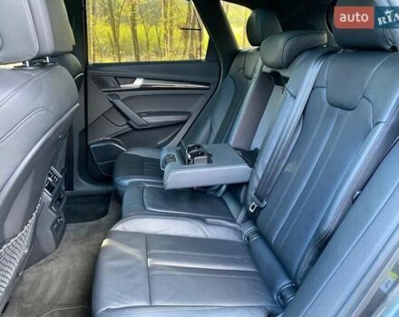Сірий Ауді SQ5, об'ємом двигуна 3 л та пробігом 69 тис. км за 43000 $, фото 17 на Automoto.ua