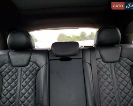 Сірий Ауді SQ5, об'ємом двигуна 3 л та пробігом 135 тис. км за 11500 $, фото 9 на Automoto.ua