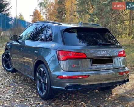Сірий Ауді SQ5, об'ємом двигуна 3 л та пробігом 69 тис. км за 43000 $, фото 3 на Automoto.ua