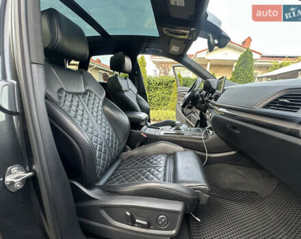 Серый Ауди SQ5, объемом двигателя 3 л и пробегом 106 тыс. км за 39999 $, фото 65 на Automoto.ua