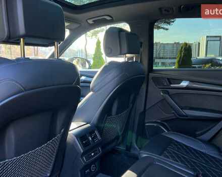 Сірий Ауді SQ5, об'ємом двигуна 3 л та пробігом 72 тис. км за 43700 $, фото 26 на Automoto.ua