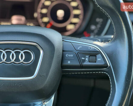 Сірий Ауді SQ5, об'ємом двигуна 3 л та пробігом 72 тис. км за 43700 $, фото 11 на Automoto.ua