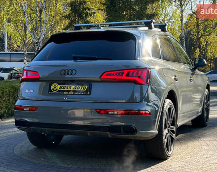 Сірий Ауді SQ5, об'ємом двигуна 3 л та пробігом 72 тис. км за 43700 $, фото 4 на Automoto.ua