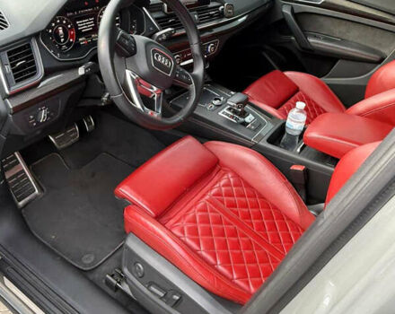 Сірий Ауді SQ5, об'ємом двигуна 3 л та пробігом 68 тис. км за 32800 $, фото 27 на Automoto.ua