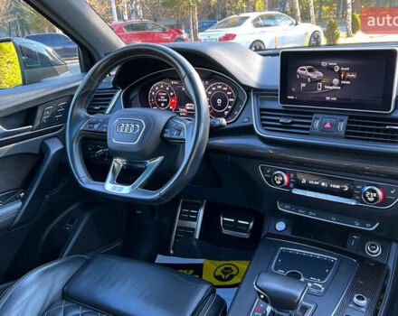 Сірий Ауді SQ5, об'ємом двигуна 3 л та пробігом 72 тис. км за 43700 $, фото 25 на Automoto.ua