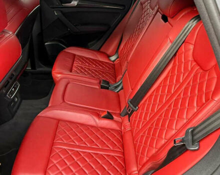 Сірий Ауді SQ5, об'ємом двигуна 3 л та пробігом 68 тис. км за 32800 $, фото 24 на Automoto.ua