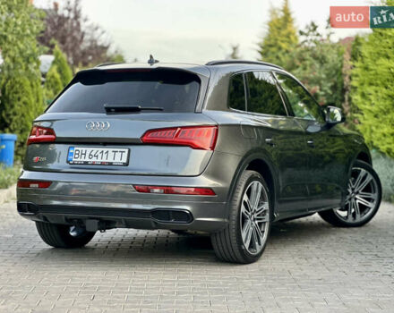 Серый Ауди SQ5, объемом двигателя 3 л и пробегом 106 тыс. км за 39999 $, фото 3 на Automoto.ua