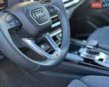 Серый Ауди SQ5, объемом двигателя 3 л и пробегом 18 тыс. км за 35900 $, фото 71 на Automoto.ua