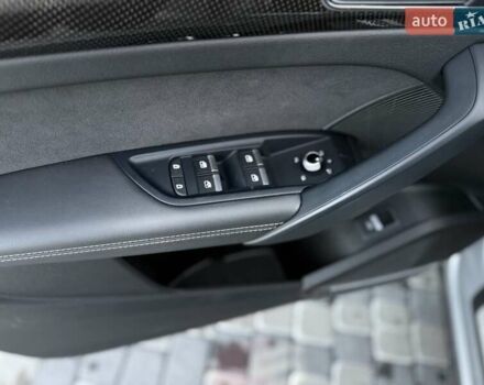 Сірий Ауді SQ5, об'ємом двигуна 3 л та пробігом 18 тис. км за 35500 $, фото 37 на Automoto.ua