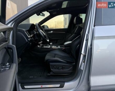 Сірий Ауді SQ5, об'ємом двигуна 3 л та пробігом 18 тис. км за 35500 $, фото 43 на Automoto.ua