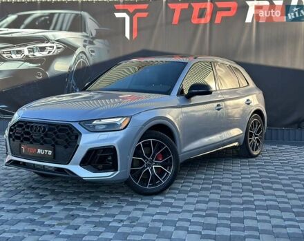 Серый Ауди SQ5, объемом двигателя 3 л и пробегом 18 тыс. км за 35900 $, фото 3 на Automoto.ua