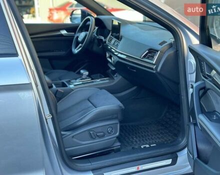 Серый Ауди SQ5, объемом двигателя 3 л и пробегом 18 тыс. км за 35900 $, фото 74 на Automoto.ua