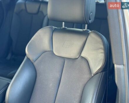 Серый Ауди SQ5, объемом двигателя 3 л и пробегом 18 тыс. км за 35900 $, фото 69 на Automoto.ua