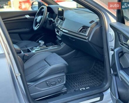 Серый Ауди SQ5, объемом двигателя 3 л и пробегом 18 тыс. км за 35900 $, фото 75 на Automoto.ua