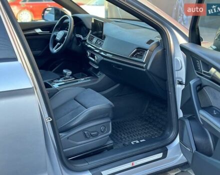 Серый Ауди SQ5, объемом двигателя 3 л и пробегом 18 тыс. км за 35900 $, фото 73 на Automoto.ua