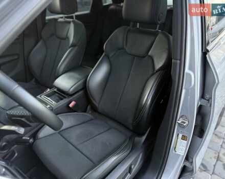 Сірий Ауді SQ5, об'ємом двигуна 3 л та пробігом 18 тис. км за 35500 $, фото 50 на Automoto.ua