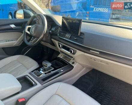 Серый Ауди SQ5, объемом двигателя 2 л и пробегом 63 тыс. км за 40500 $, фото 5 на Automoto.ua