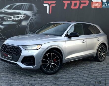 Сірий Ауді SQ5, об'ємом двигуна 3 л та пробігом 18 тис. км за 35500 $, фото 4 на Automoto.ua