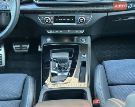Серый Ауди SQ5, объемом двигателя 3 л и пробегом 18 тыс. км за 38900 $, фото 81 на Automoto.ua