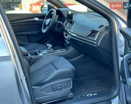 Серый Ауди SQ5, объемом двигателя 3 л и пробегом 18 тыс. км за 35900 $, фото 76 на Automoto.ua