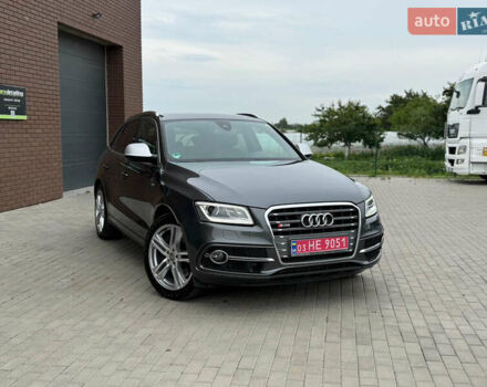 Сірий Ауді SQ5, об'ємом двигуна 3 л та пробігом 217 тис. км за 29000 $, фото 1 на Automoto.ua