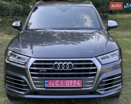 Серый Ауди SQ5, объемом двигателя 3 л и пробегом 97 тыс. км за 31499 $, фото 1 на Automoto.ua