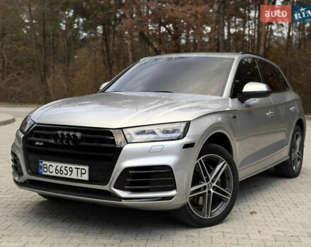 Серый Ауди SQ5, объемом двигателя 3 л и пробегом 159 тыс. км за 32000 $, фото 1 на Automoto.ua