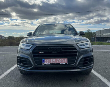 Серый Ауди SQ5, объемом двигателя 3 л и пробегом 142 тыс. км за 32500 $, фото 1 на Automoto.ua