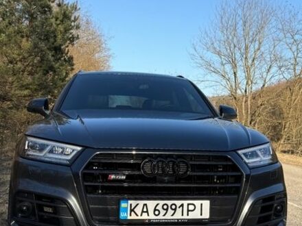Серый Ауди SQ5, объемом двигателя 3 л и пробегом 29 тыс. км за 41000 $, фото 1 на Automoto.ua
