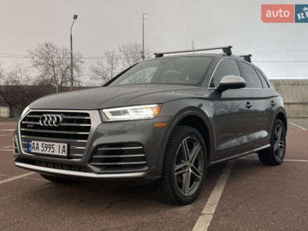 Серый Ауди SQ5, объемом двигателя 3 л и пробегом 81 тыс. км за 42000 $, фото 1 на Automoto.ua