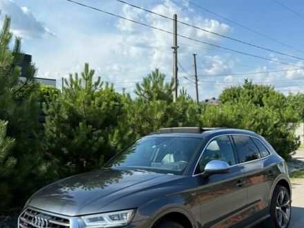 Серый Ауди SQ5, объемом двигателя 3 л и пробегом 127 тыс. км за 29900 $, фото 1 на Automoto.ua